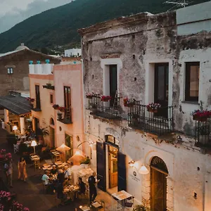 Boutique I Cinque Balconi Santa Marina Salina