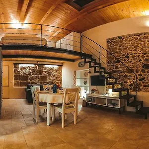 Hillary's Loft Italia